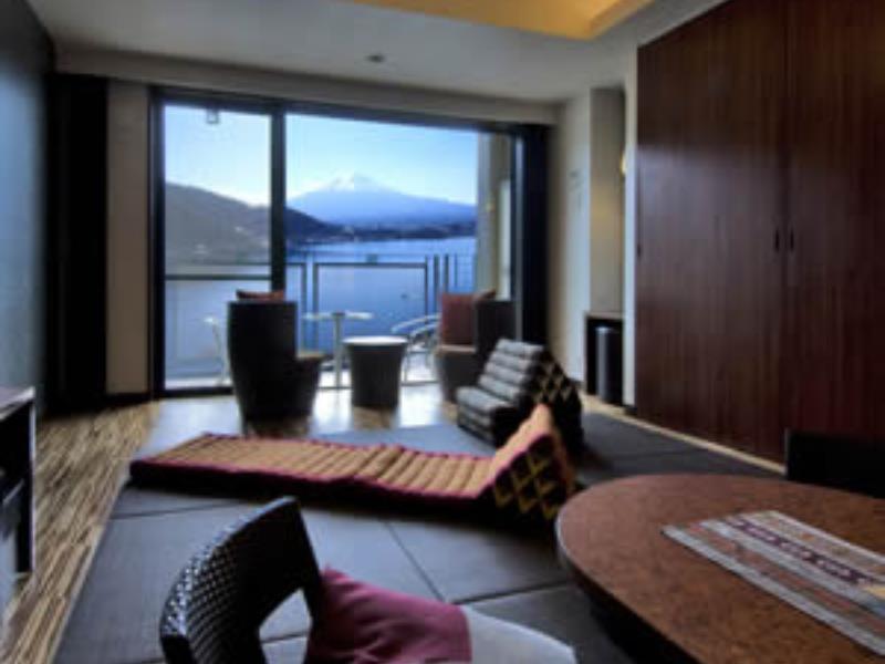 Kaze No Terrace Kukuna Hotel Фуджикавагучико Екстериор снимка
